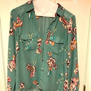 Long sleeve sheer blouse in green with peach flowers